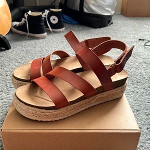 New Direction | Platform Sandals